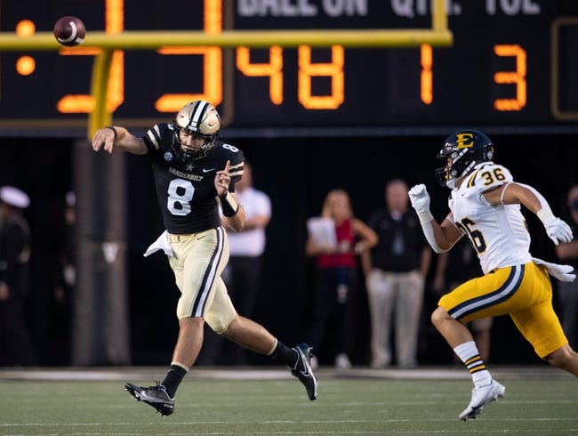 UCONN at Vanderbilt: 10/2/21 College Football Picks and Predictions