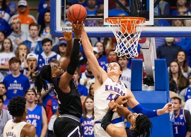 UNC Asheville at Stephen F. Austin: 3/19/22 College Basketball Picks and Predictions