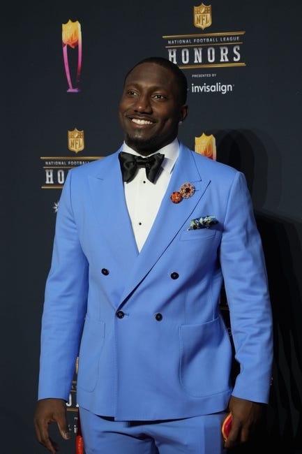 NFL: NFL Honors-Red Carpet - Feb 10, 2022; Los Angeles, CA, USA; Deebo Samuel appears on the red carpet prior to the NFL Honors awards presentation at YouTube Theater. Mandatory Credit: Kirby Lee-USA TODAY Sports