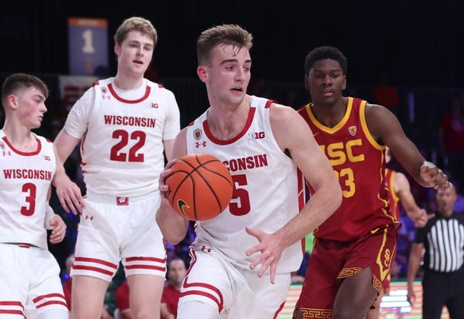 Wake Forest at Wisconsin – 11/29/22 College Basketball Picks and Prediction