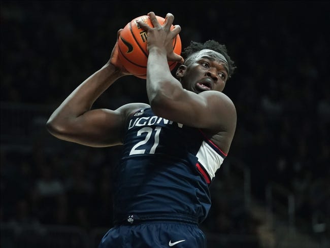 Georgetown at UConn 12/20/22 College Basketball Picks and Prediction