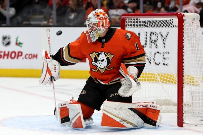 Calgary Flames at Anaheim Ducks – 12/23/22 NHL Picks and Prediction