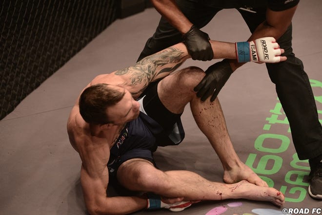 Video: UFC vet George Roop breaks leg at ROAD FC event, faces 6-month  recovery | MMA Junkie